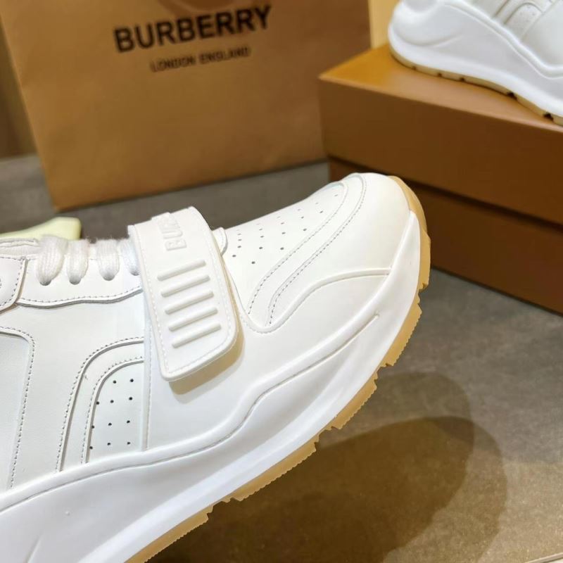 Burberry Low Shoes